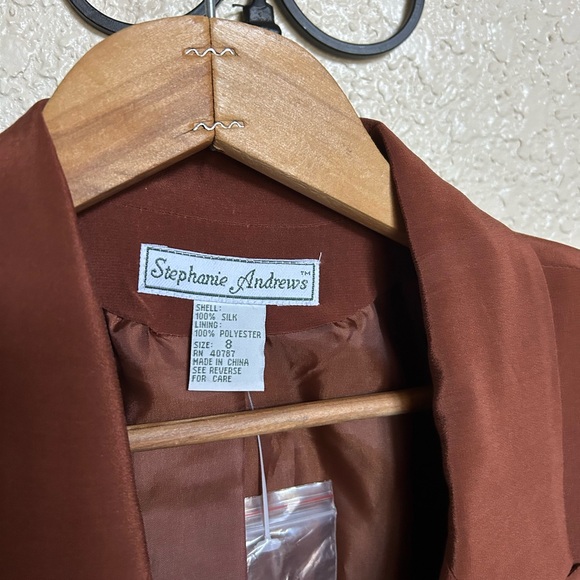 Women’s vintage 90’s style blazer. - Picture 2 of 5